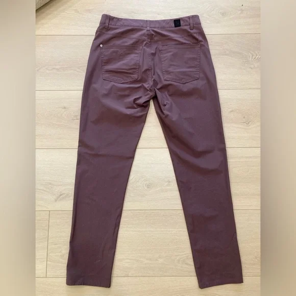 Men's Vuori Burgandy 5 Pocket Pants 32